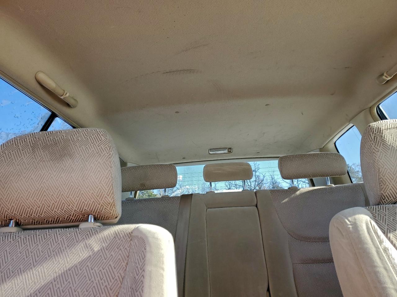 2003 TOYOTA HIGHLANDER photo 10