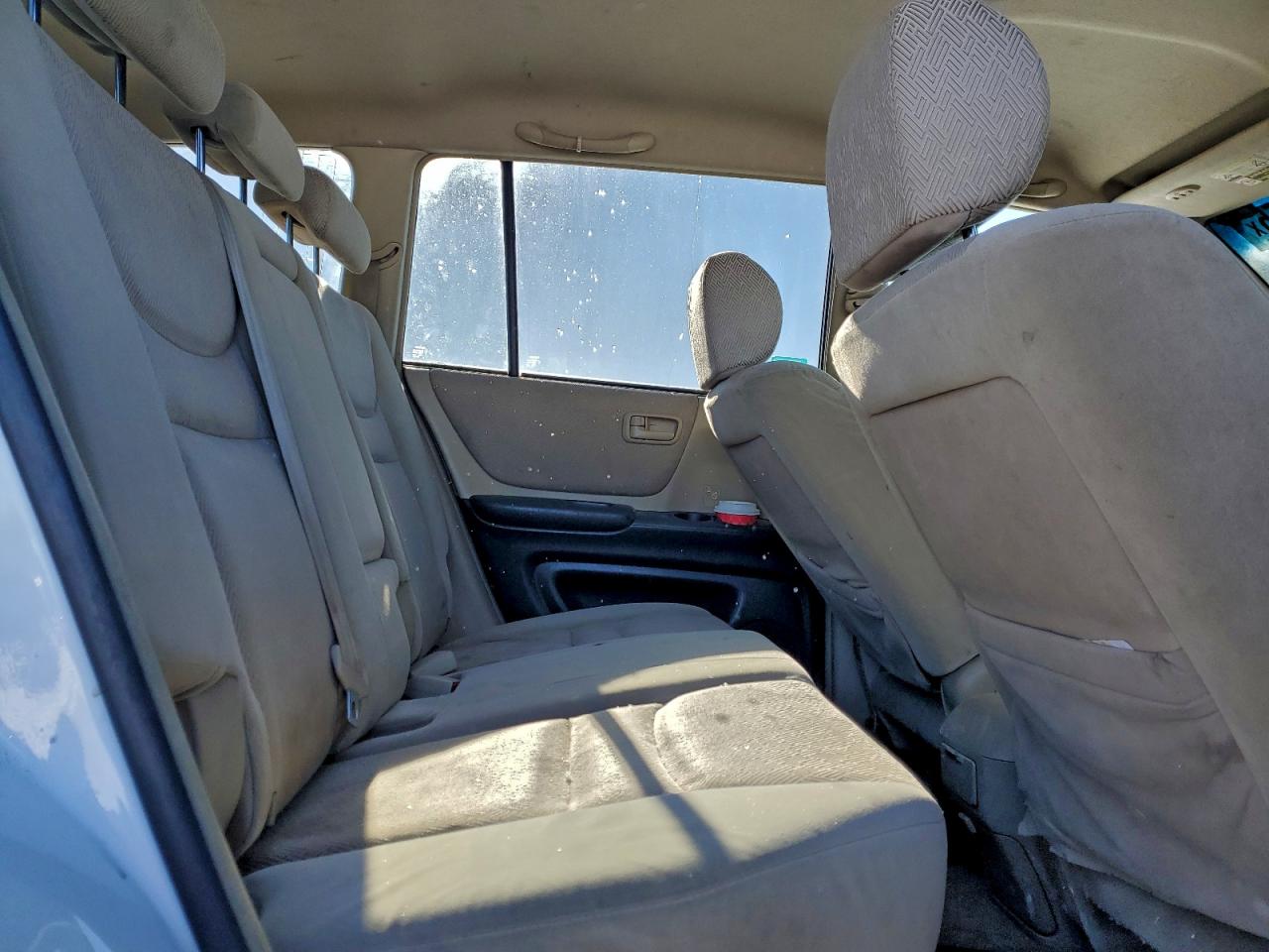 2003 TOYOTA HIGHLANDER photo 11