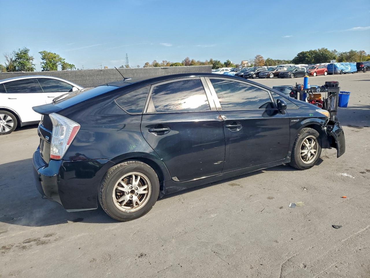 2011 TOYOTA PRIUS photo 5