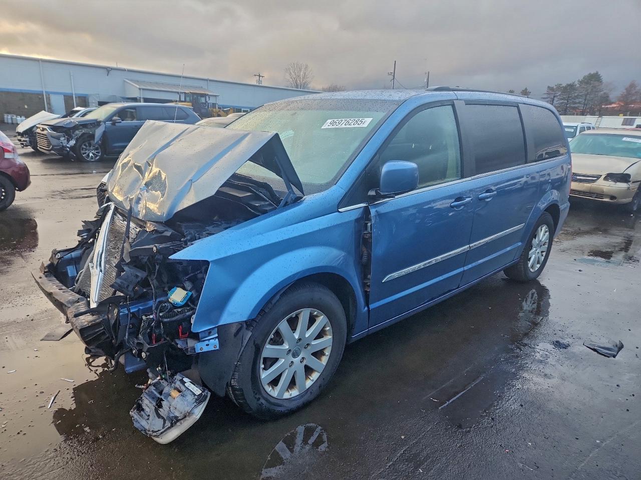 2012 CHRYSLER TOWN & COUNTRY