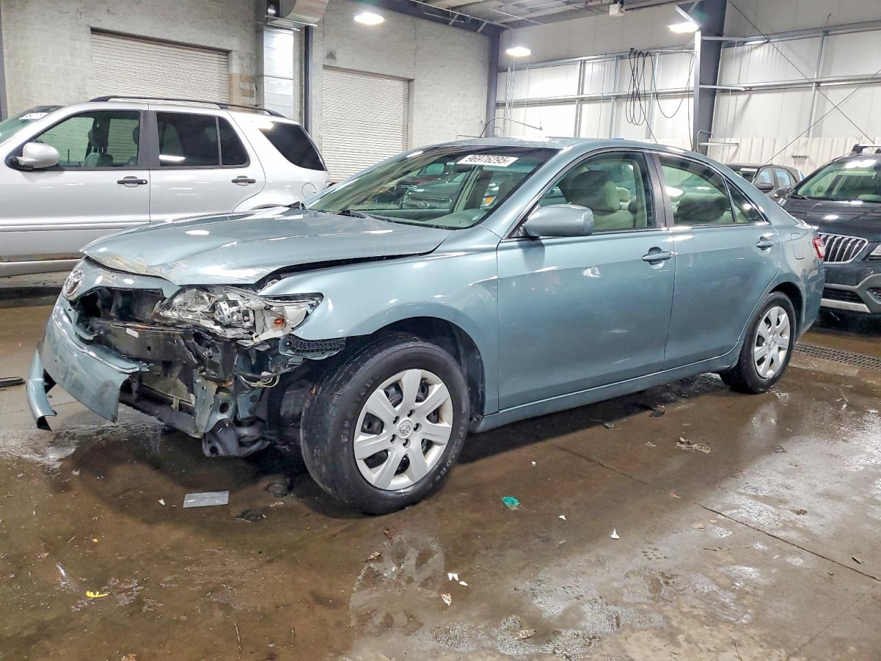 2011 TOYOTA CAMRY