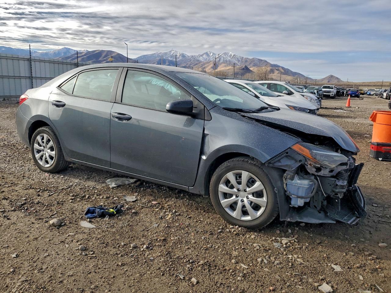 2018 TOYOTA COROLLA L photo 4