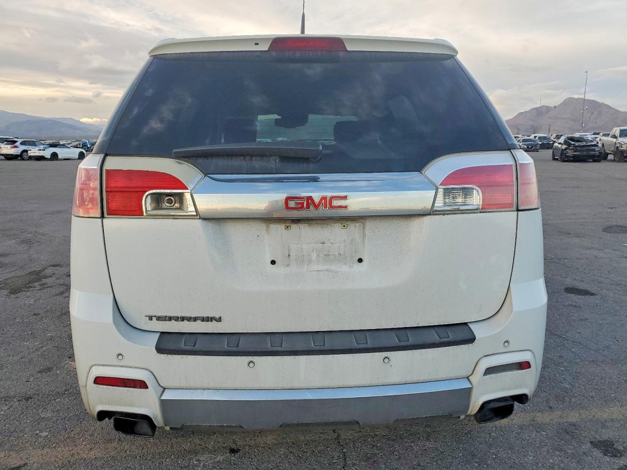 2013 GMC TERRAIN DENALI photo 6