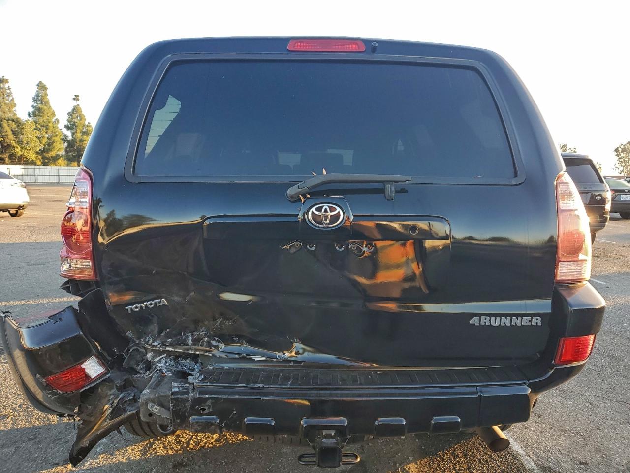 2005 TOYOTA 4RUNNER SR5 photo 11