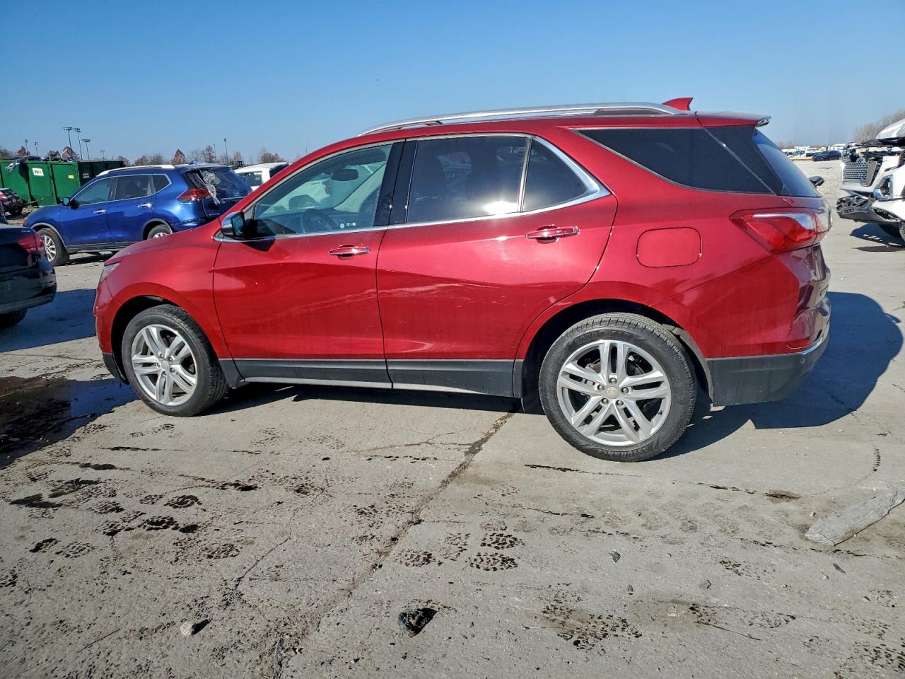 2019 CHEVROLET EQUINOX PREMIER photo 2