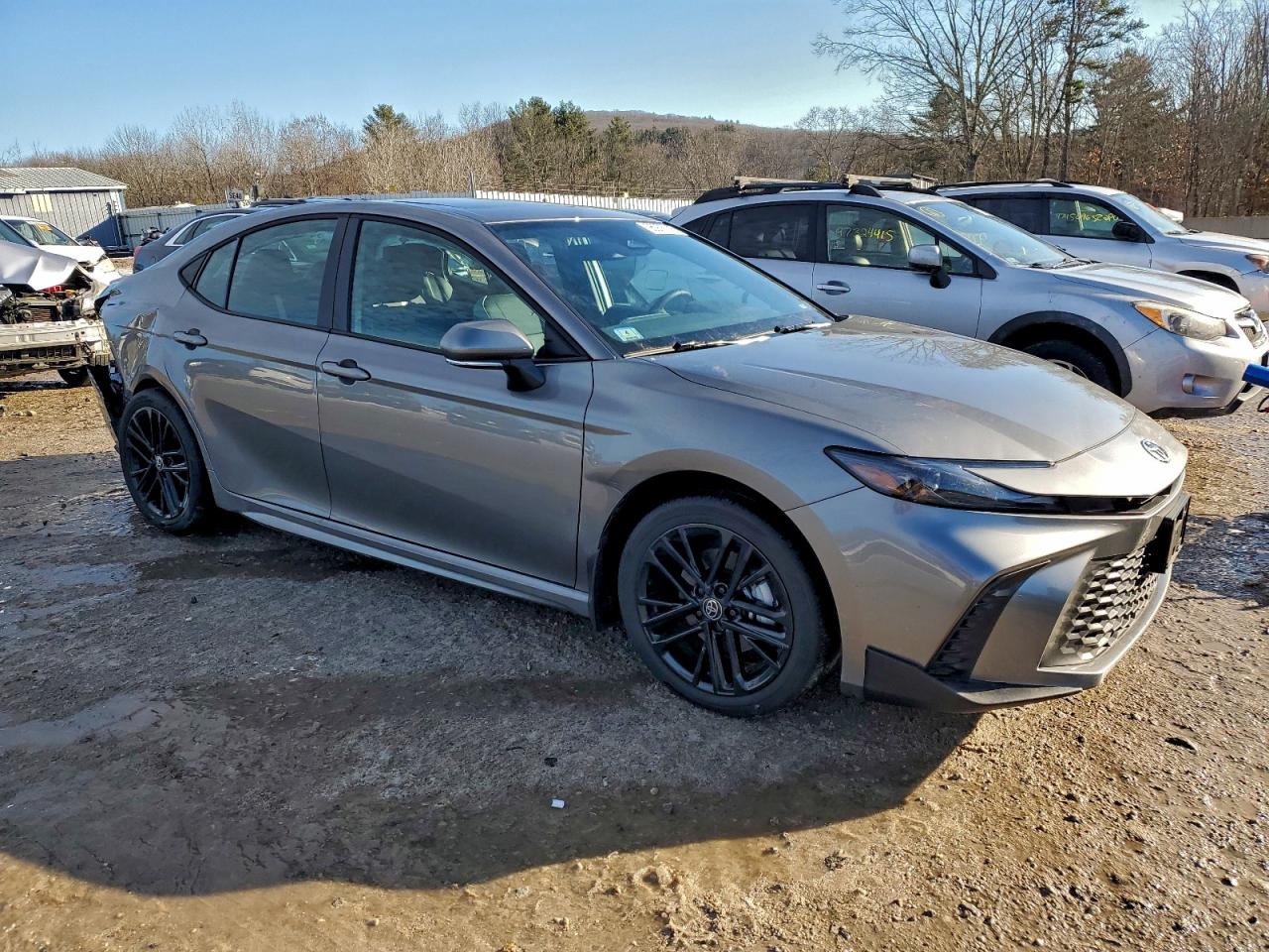 2025 TOYOTA CAMRY SE photo 10