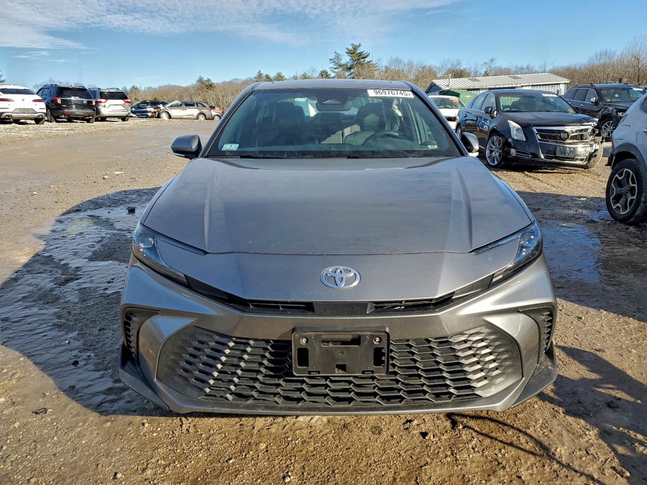 2025 TOYOTA CAMRY SE photo 13