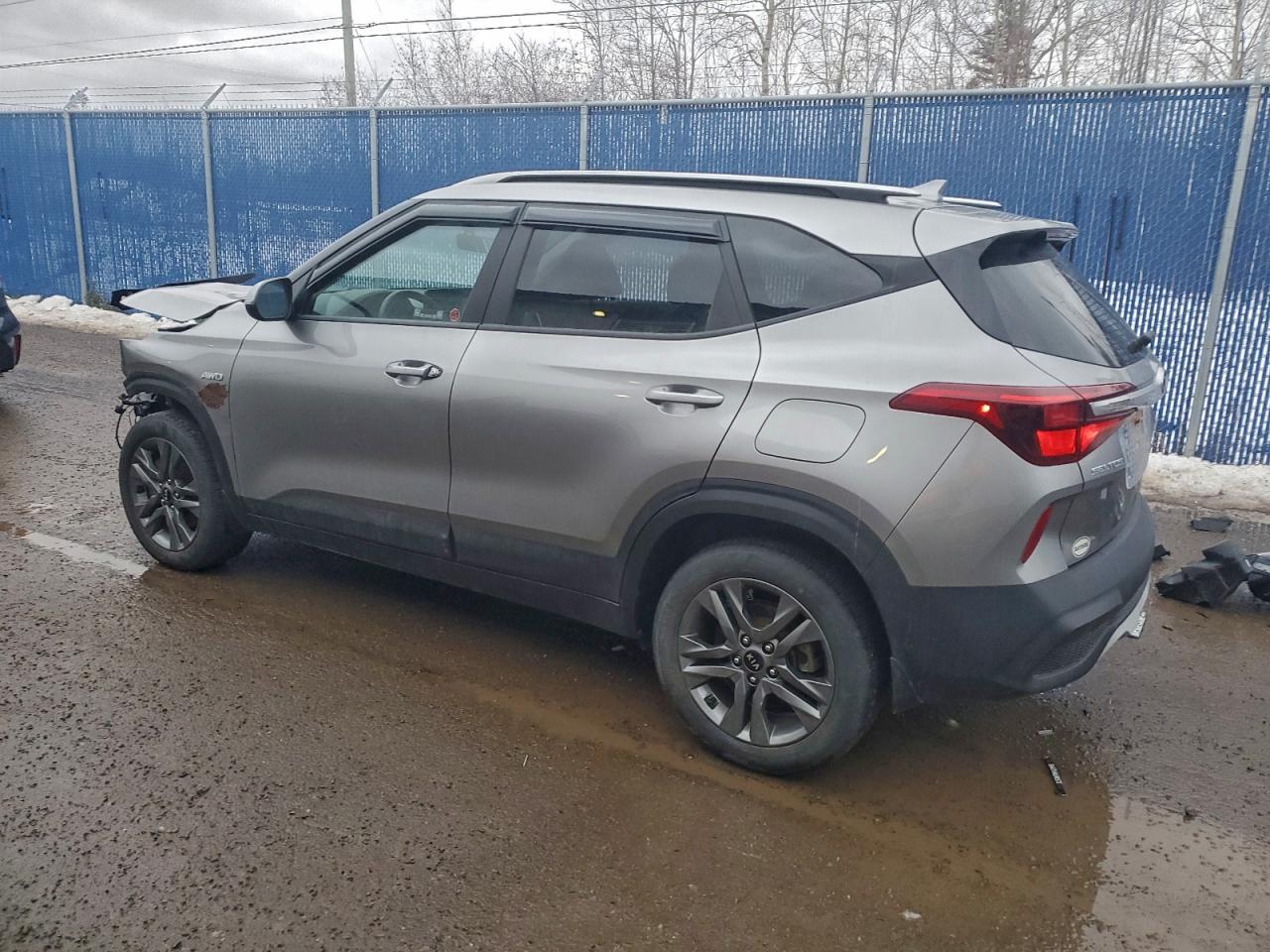 2021 KIA SELTOS LX photo 3
