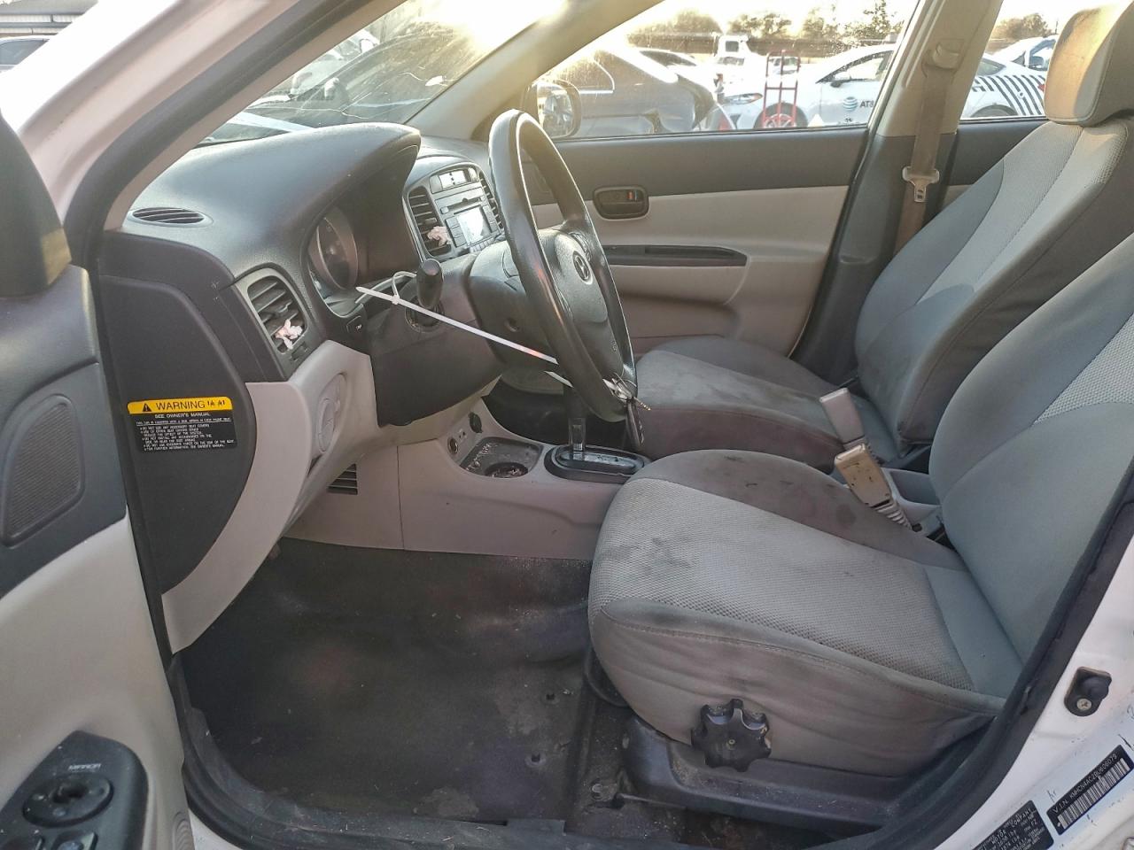 2011 HYUNDAI ACCENT GLS photo 13