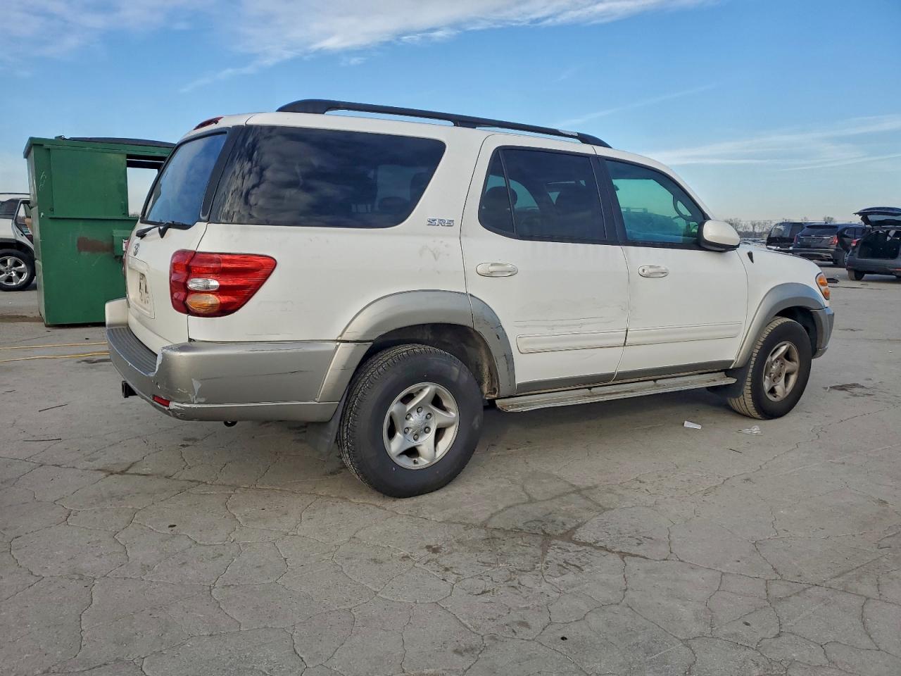 2002 TOYOTA SEQUOIA SR5 photo 5