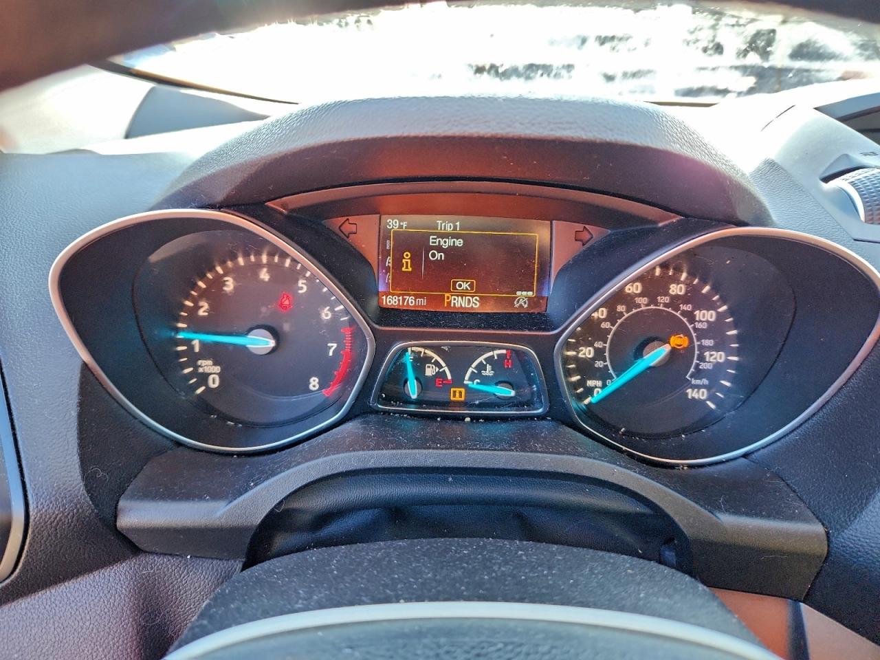 2017 FORD ESCAPE SE photo 9