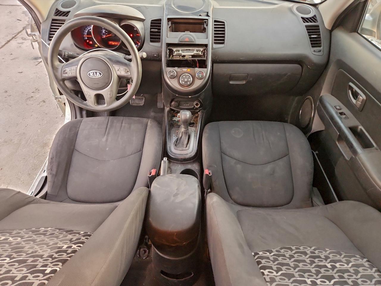 2011 KIA SOUL + photo 15