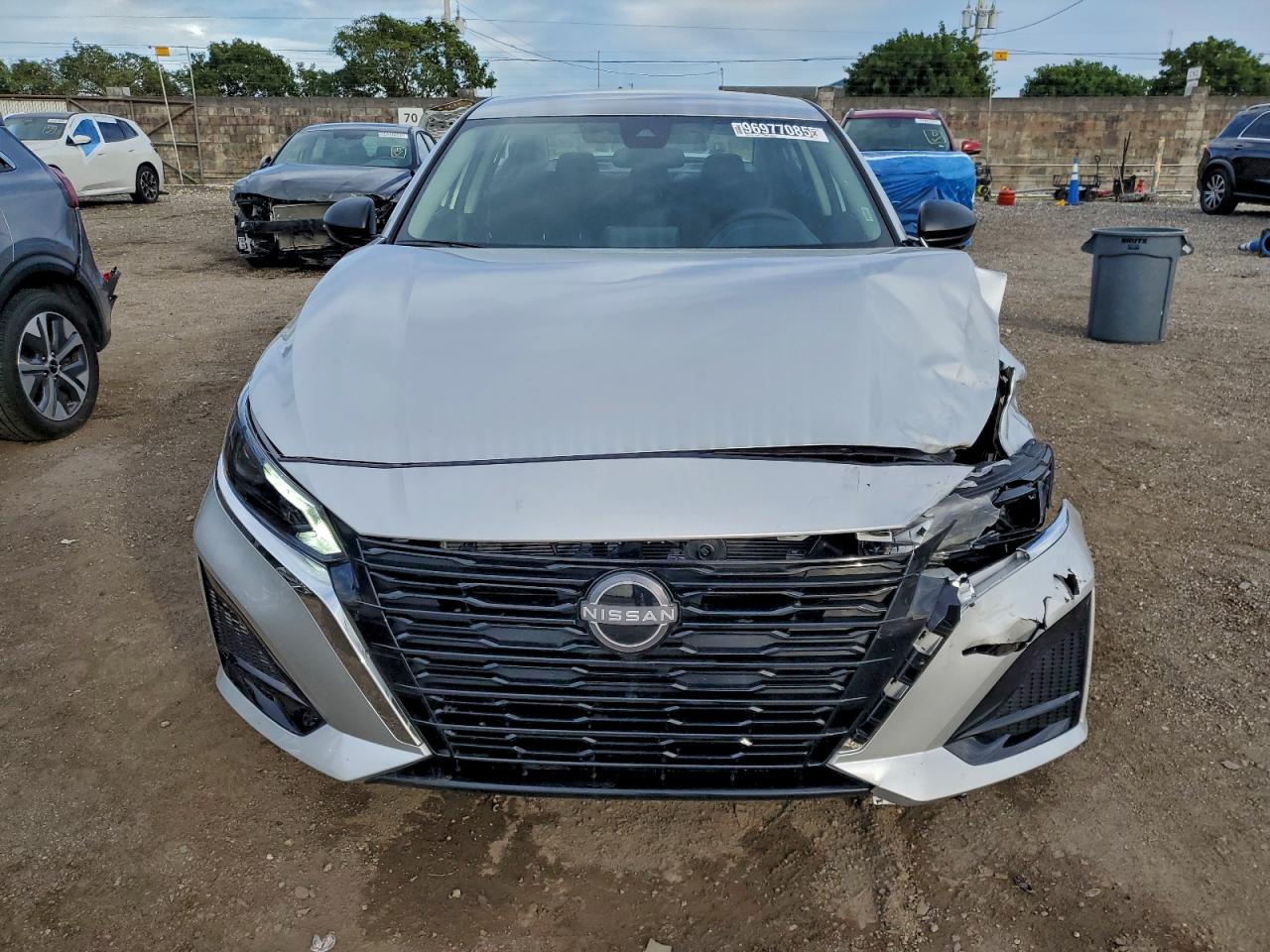 2025 NISSAN ALTIMA SV photo 5