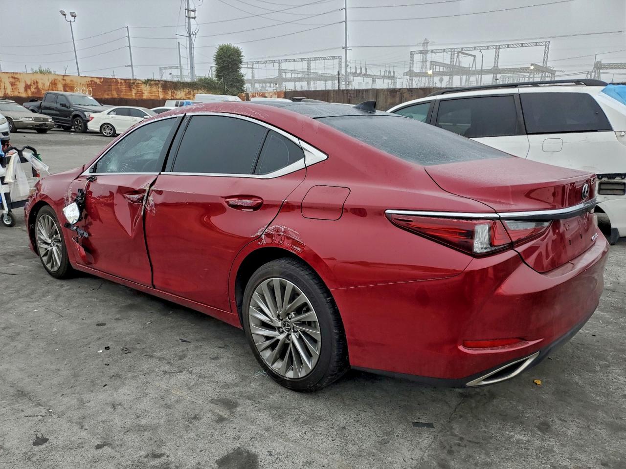 2019 LEXUS ES 350 photo 2