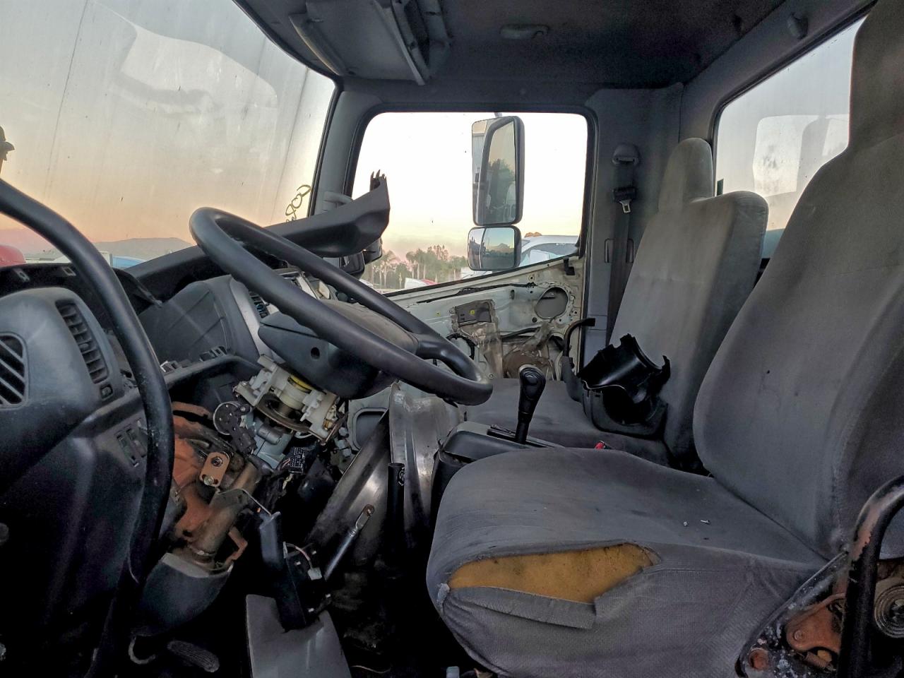 2010 HINO 258/268 ROLLBACK  TRUCK photo 7