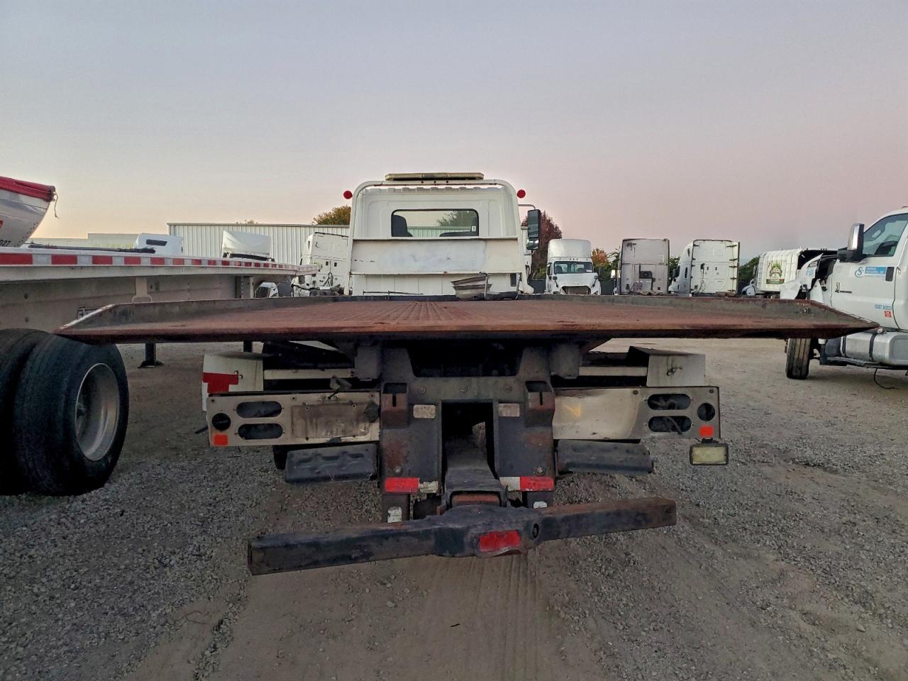 2010 HINO 258/268 ROLLBACK  TRUCK photo 6
