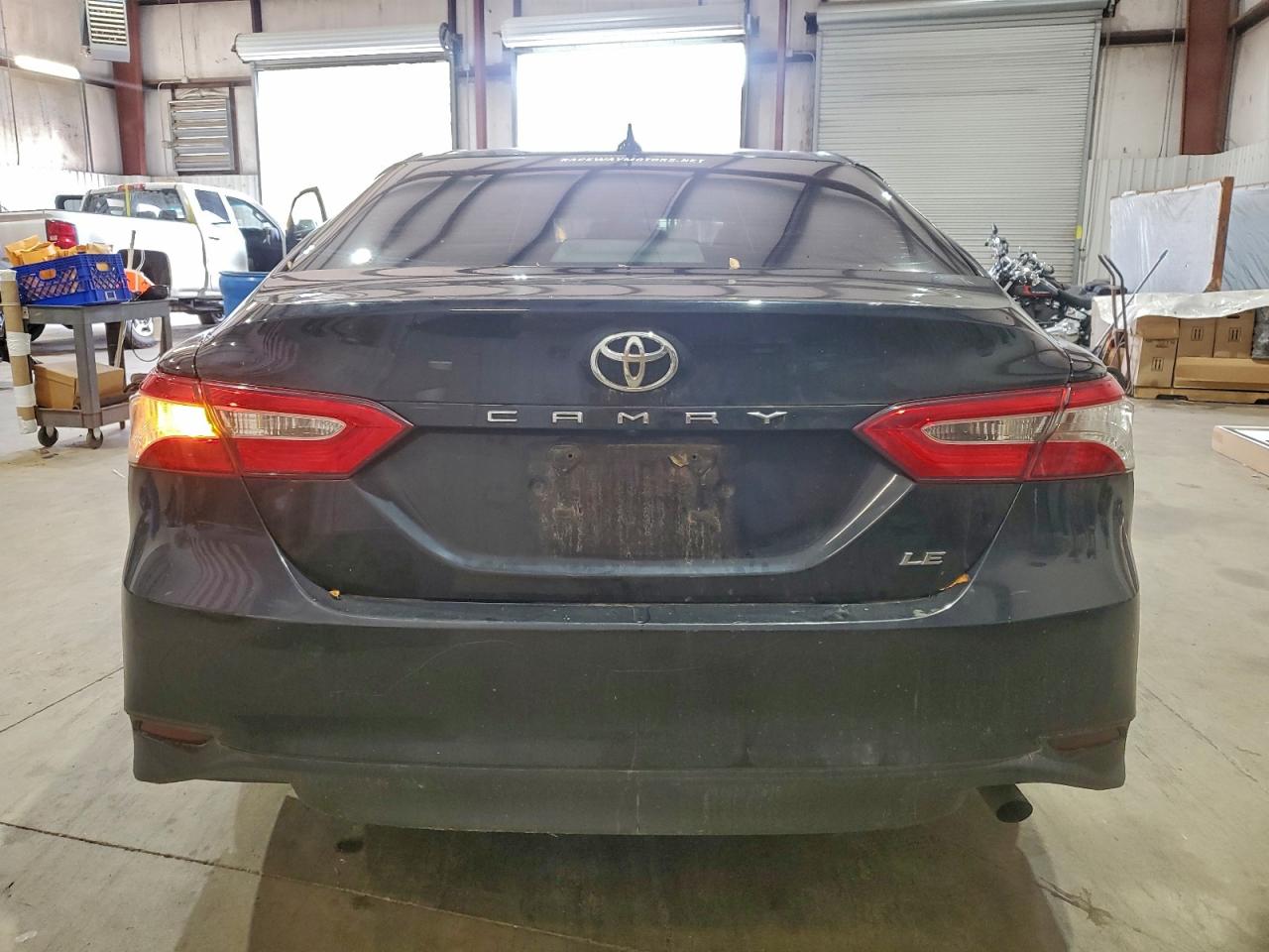 2020 TOYOTA CAMRY LE photo 6