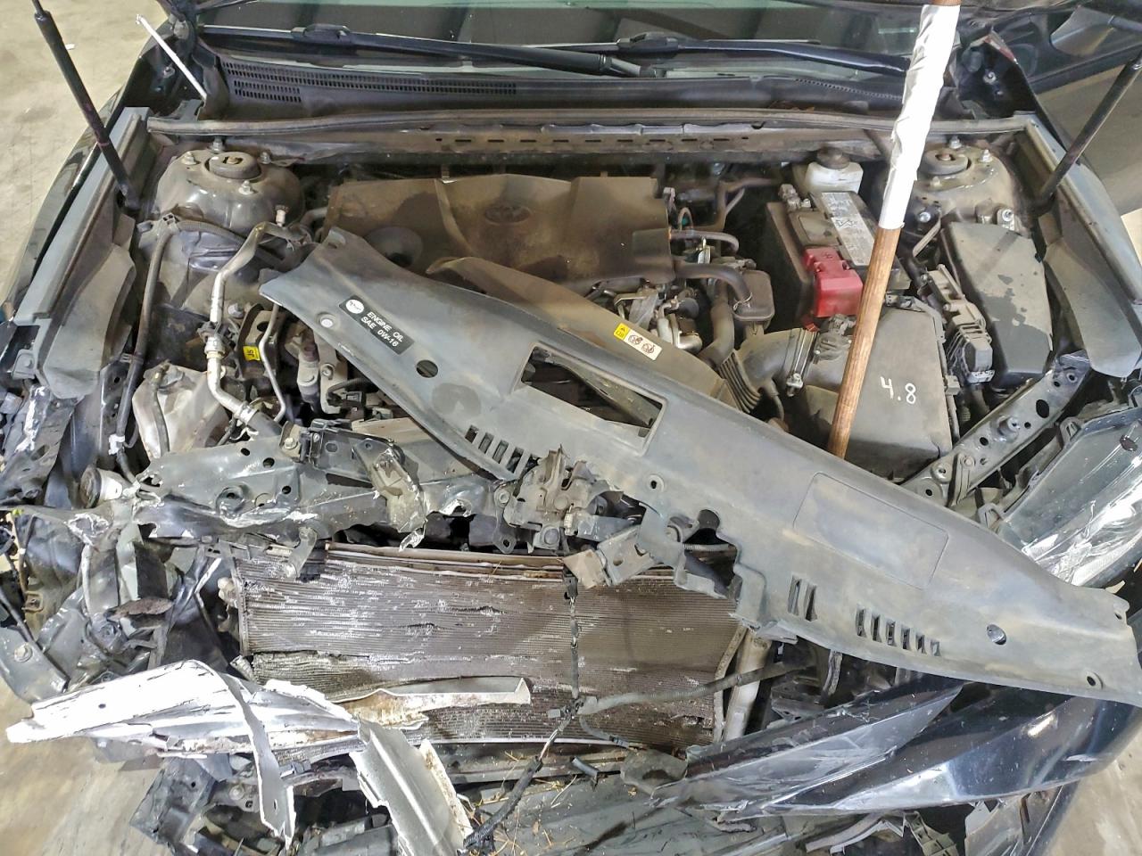 2020 TOYOTA CAMRY LE photo 11
