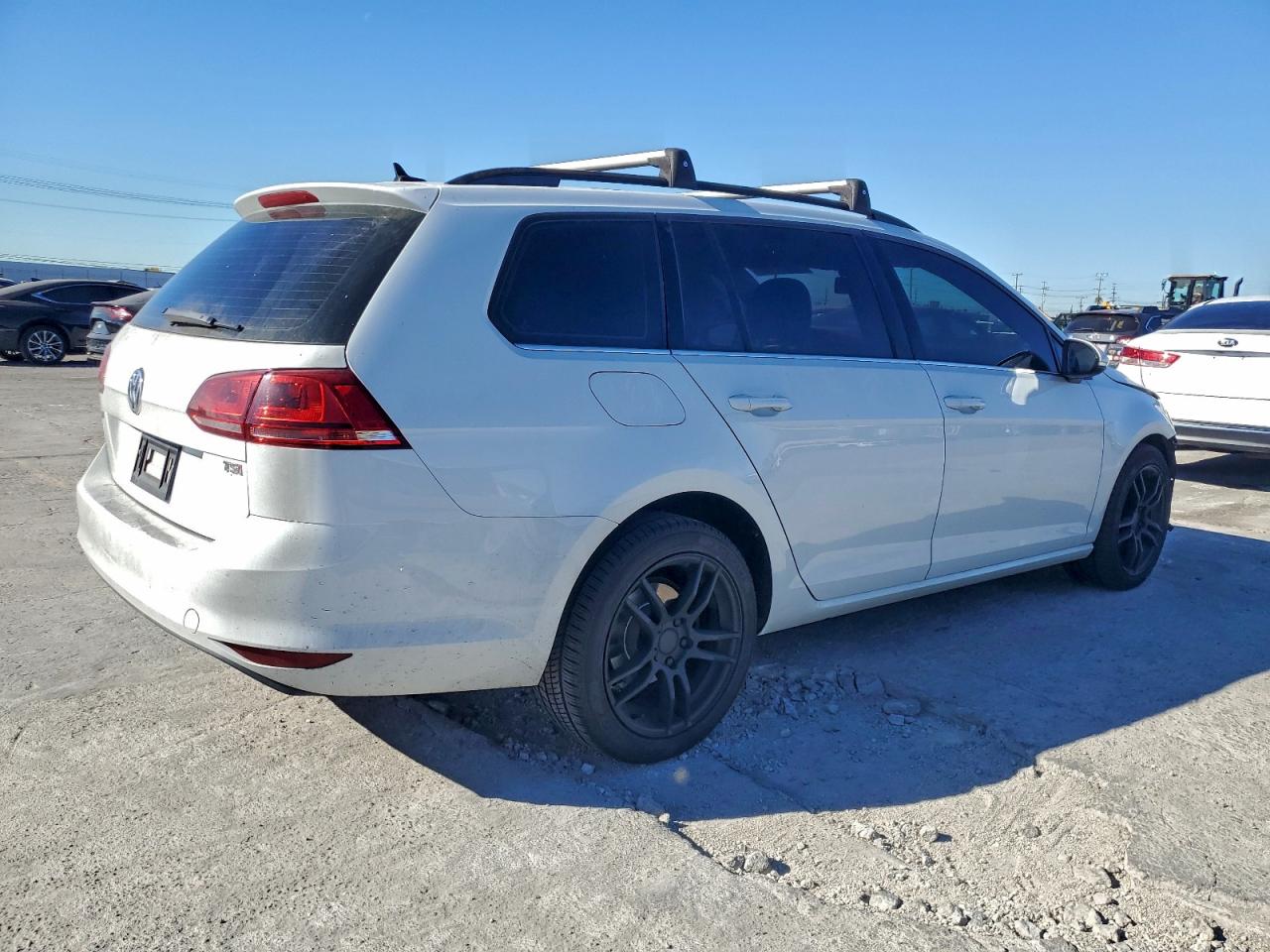 2015 VOLKSWAGEN GOLF SPORTWAGEN S photo 3