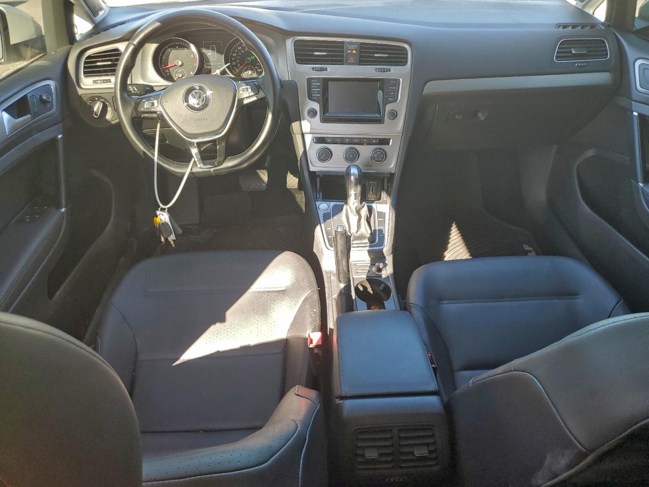 2015 VOLKSWAGEN GOLF SPORTWAGEN S photo 8