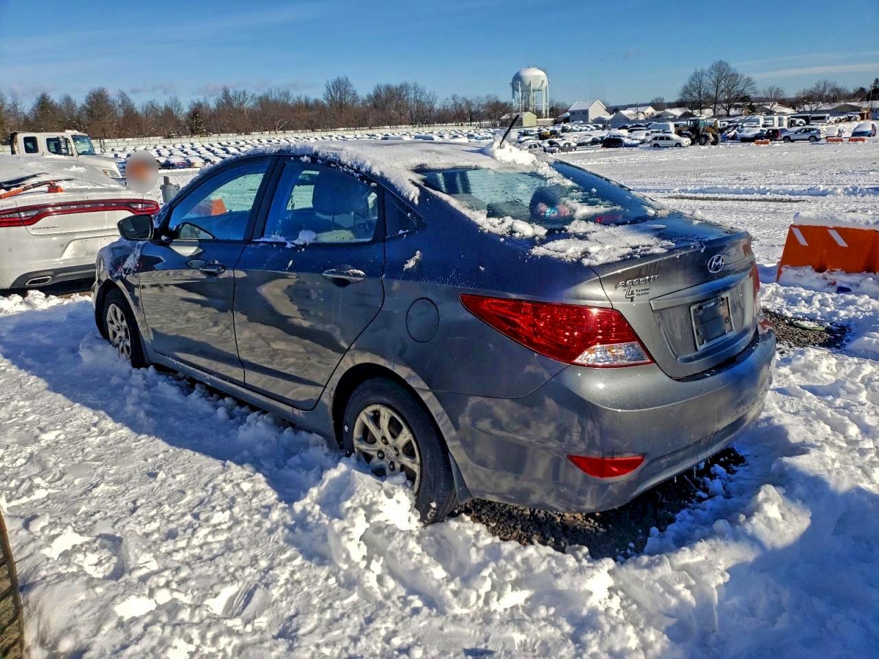 2012 HYUNDAI ACCENT GLS photo 2