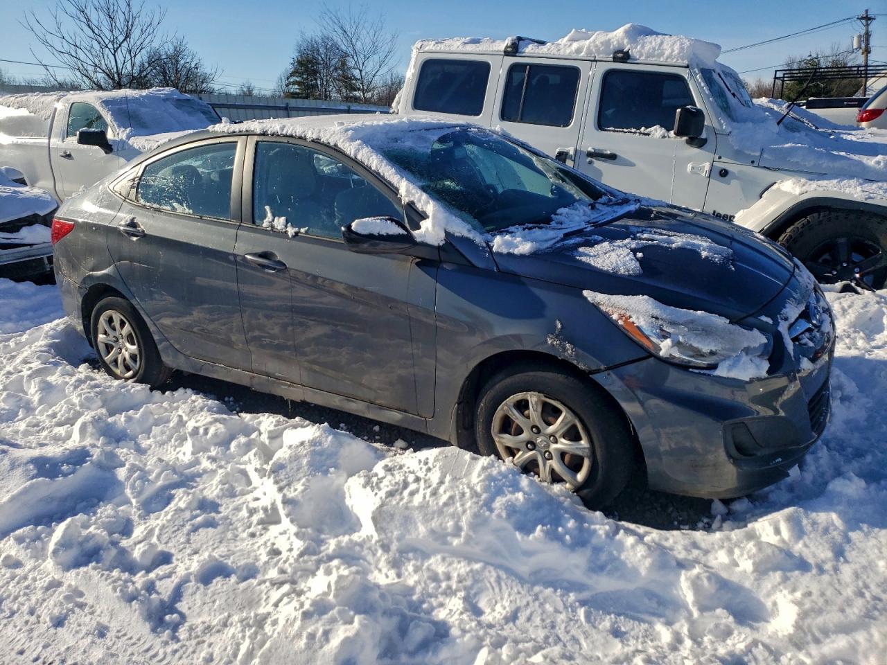 2012 HYUNDAI ACCENT GLS photo 4