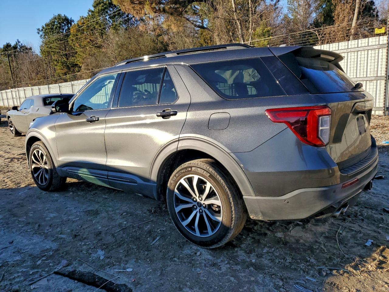 2020 FORD EXPLORER ST photo 4