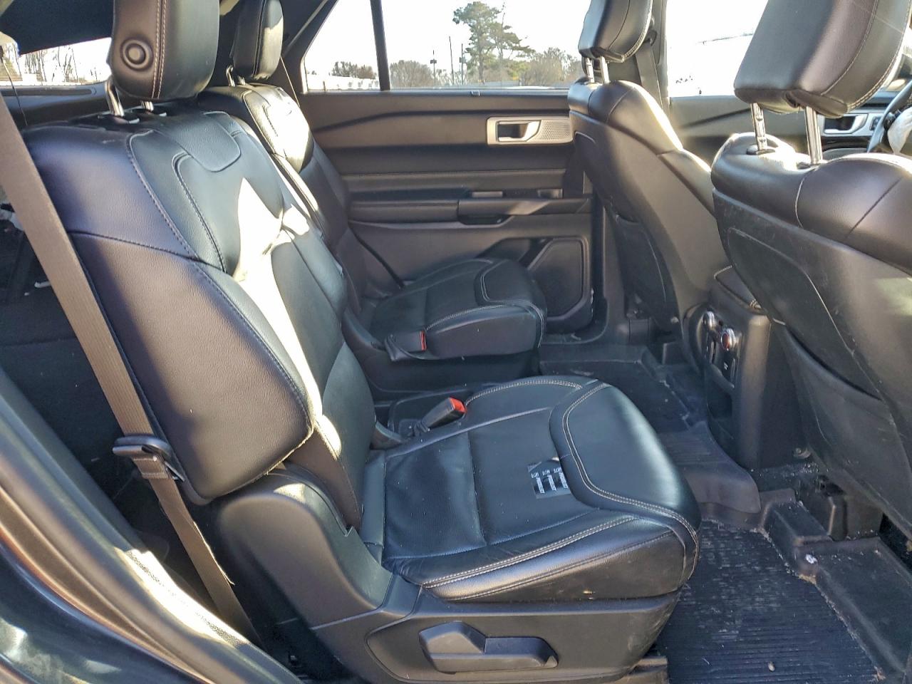 2020 FORD EXPLORER ST photo 31