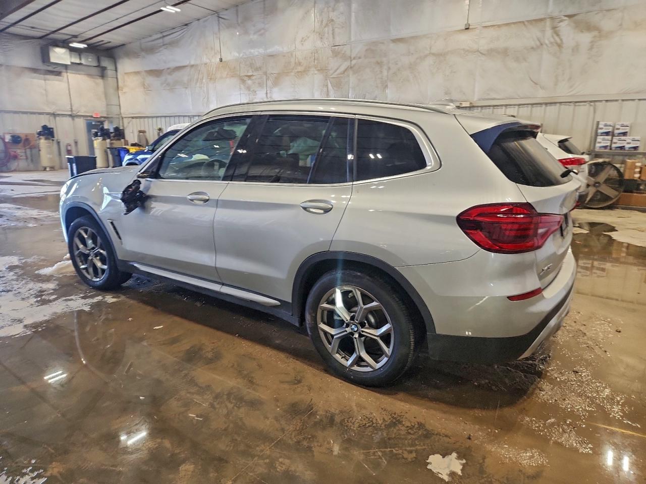 2020 BMW X3 XDRIVE30I photo 3