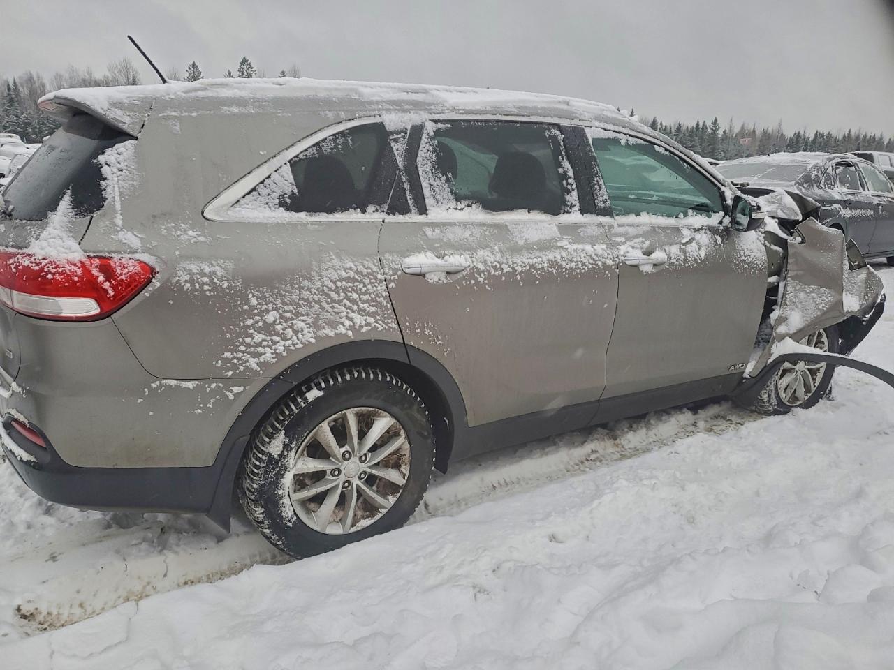 2017 KIA SORENTO LX photo 7