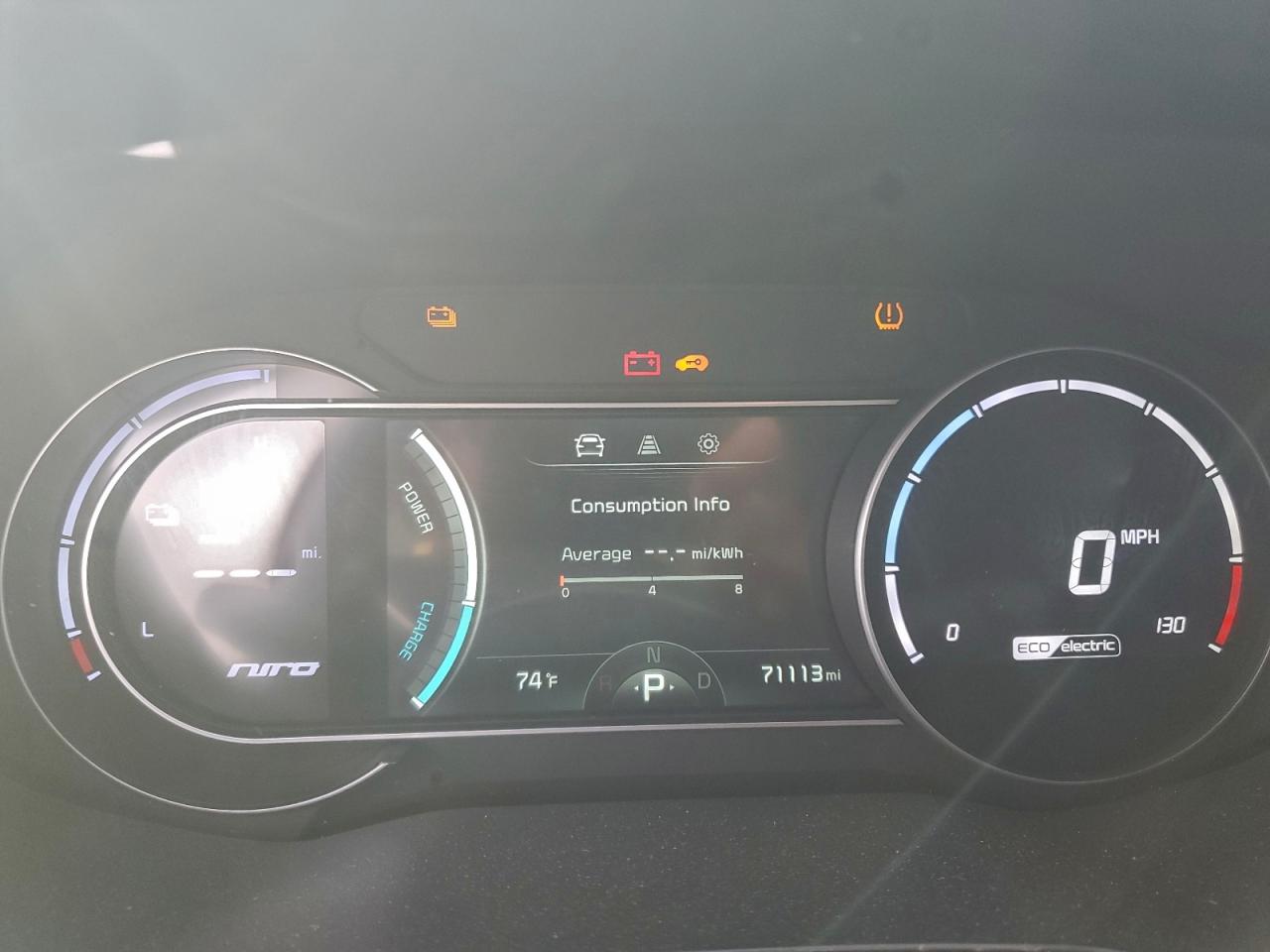 2022 KIA NIRO S photo 33