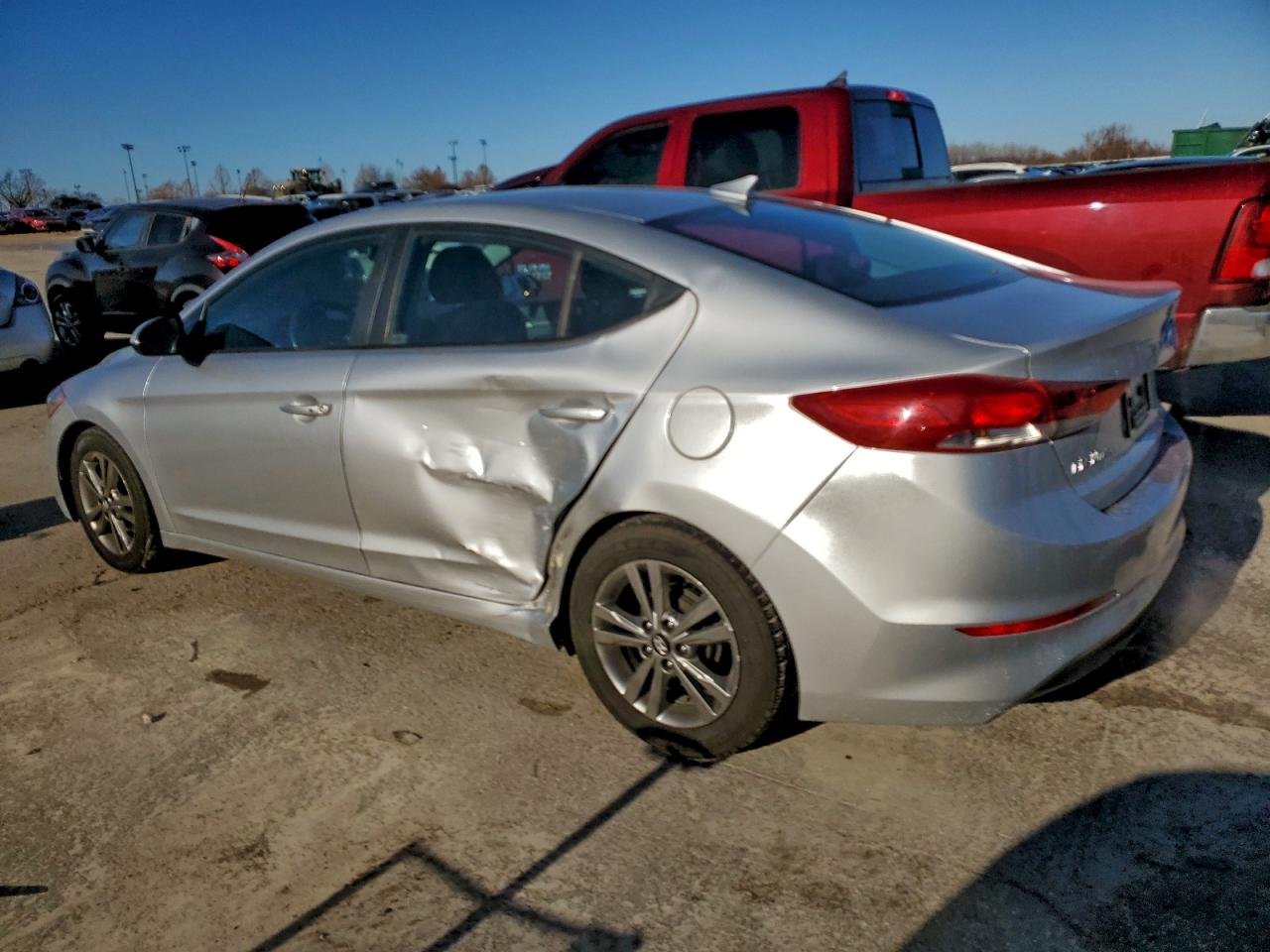 2017 HYUNDAI ELANTRA SE photo 3