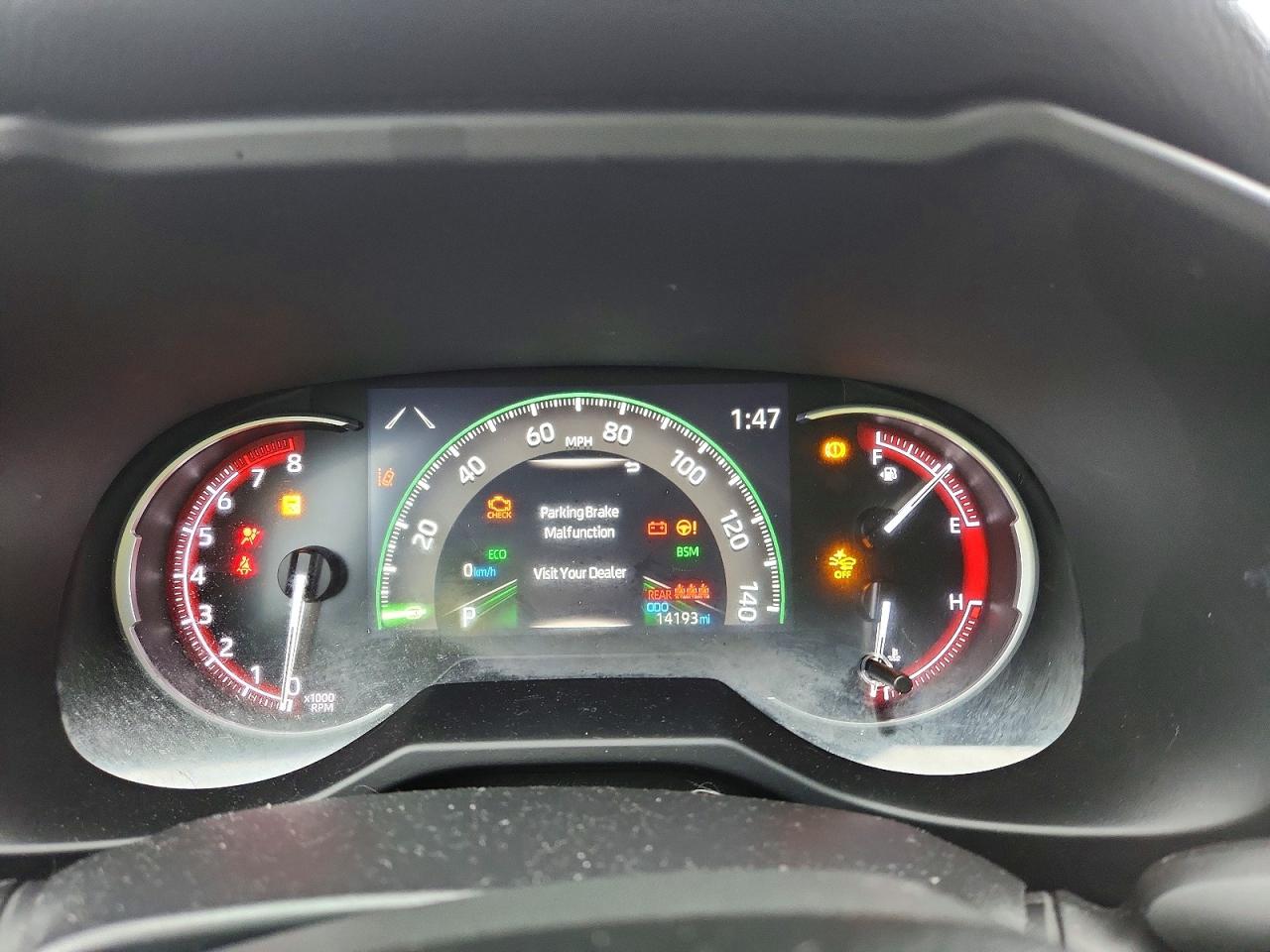 2024 TOYOTA RAV4 LE photo 17