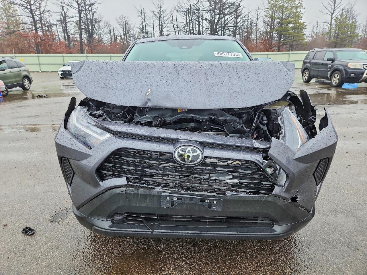 2024 TOYOTA RAV4 LE photo 9