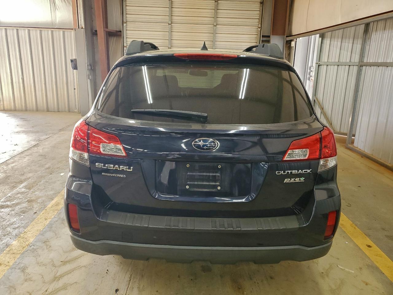 2014 SUBARU OUTBACK 2.5I LIMITED photo 16