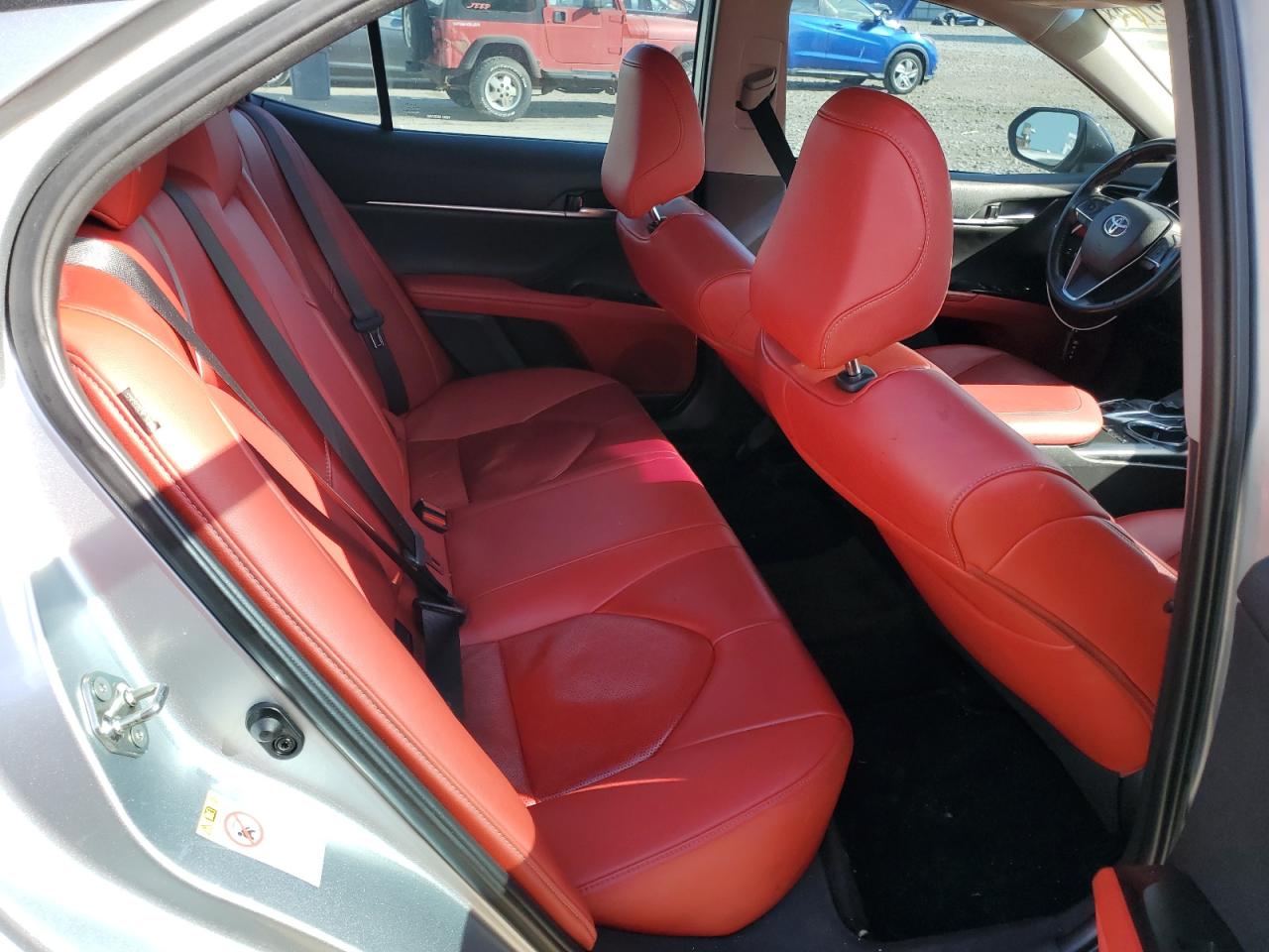 2019 TOYOTA CAMRY XSE photo 10