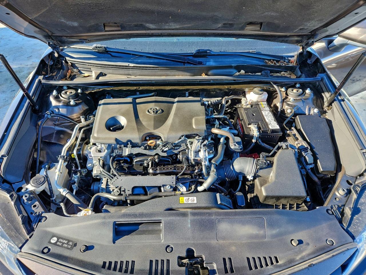 2019 TOYOTA CAMRY L photo 11