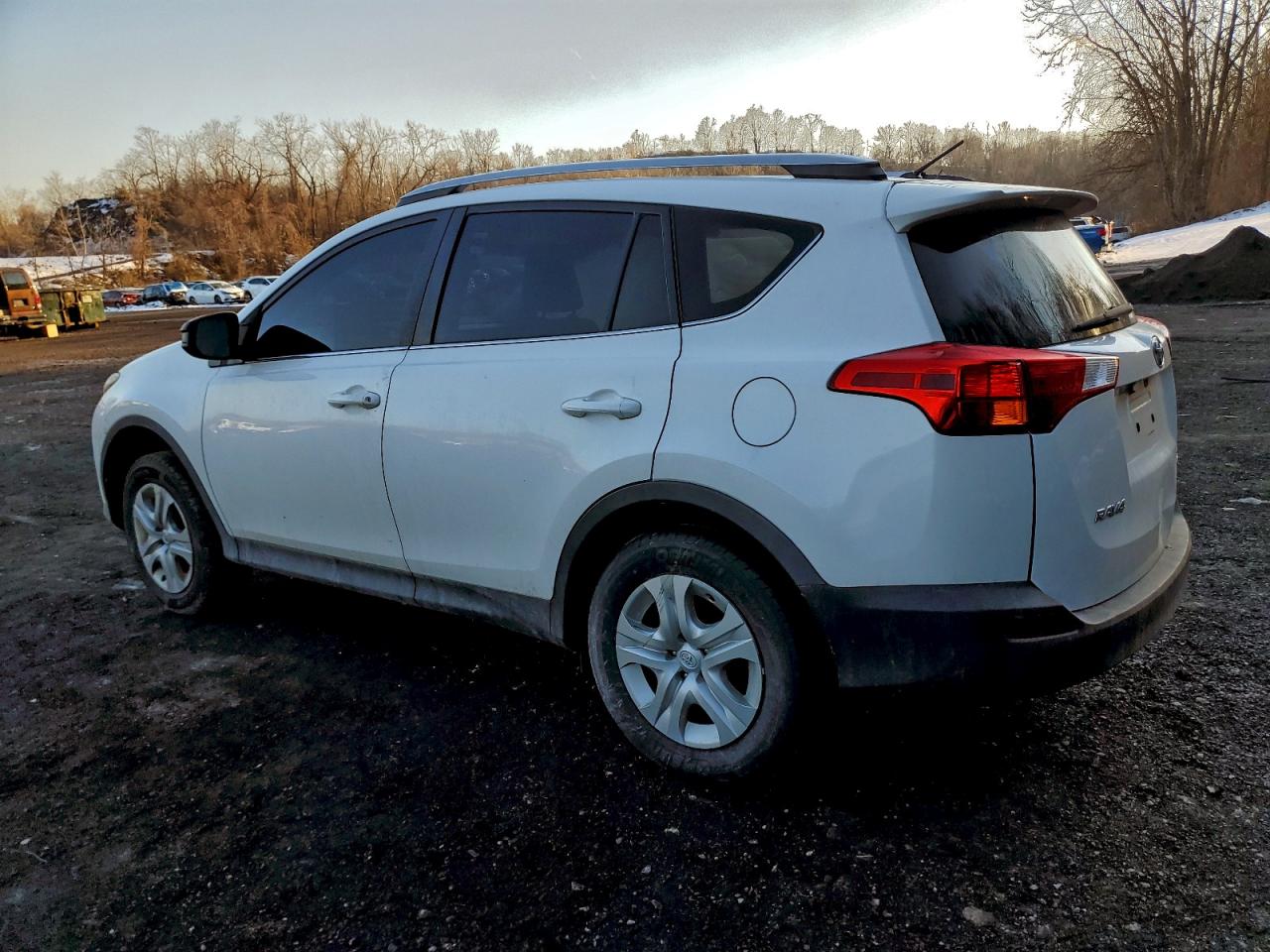 2015 TOYOTA RAV4 LE photo 2