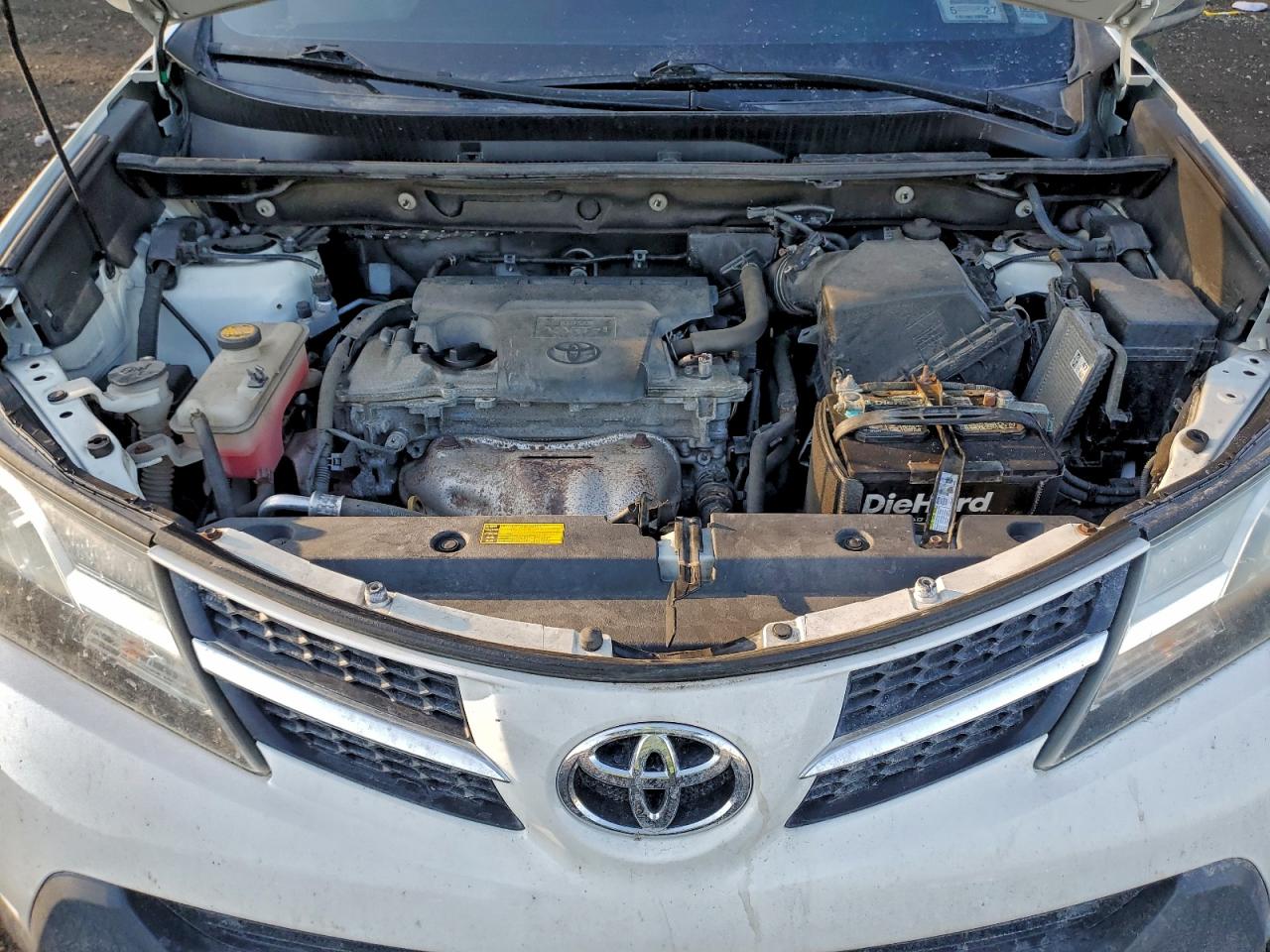 2015 TOYOTA RAV4 LE photo 11
