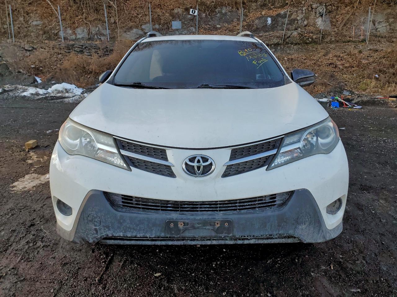 2015 TOYOTA RAV4 LE photo 5