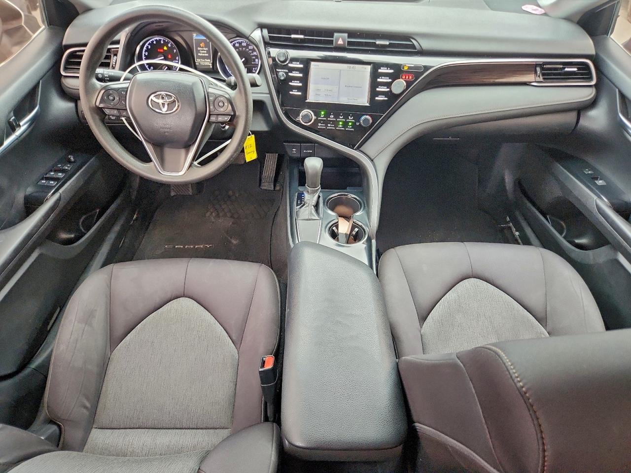 2019 TOYOTA CAMRY L photo 15