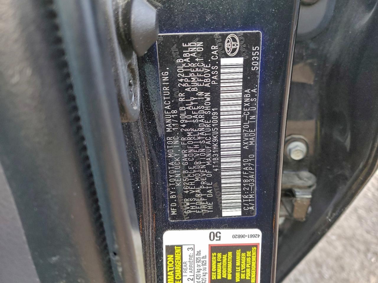 2019 TOYOTA CAMRY LE photo 37