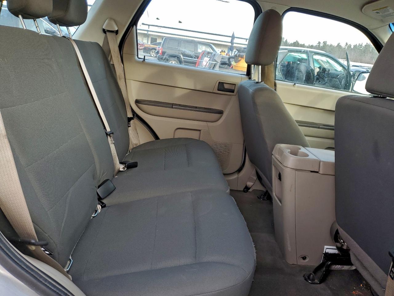 2011 FORD ESCAPE XLS photo 10