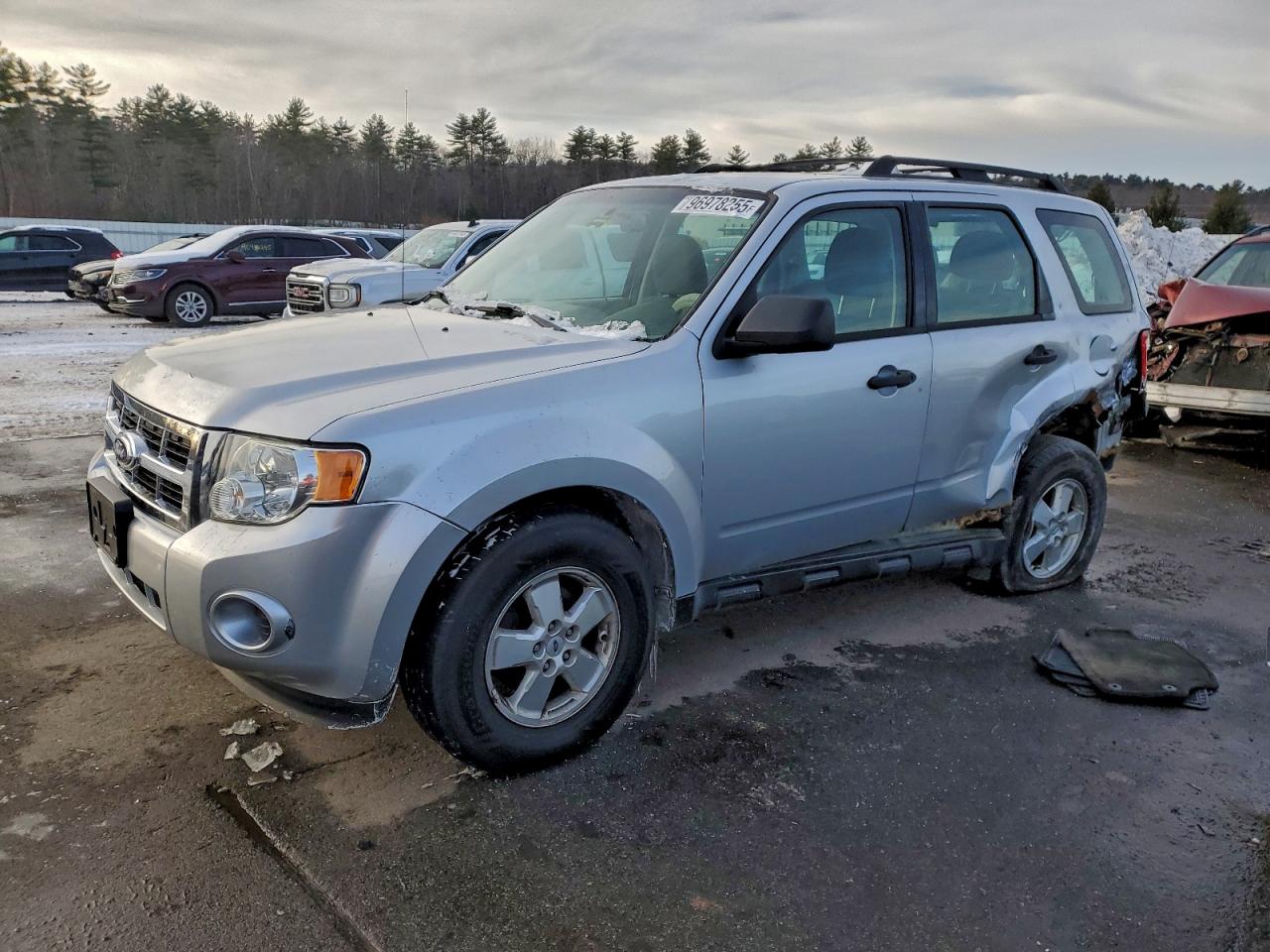 2011 FORD ESCAPE