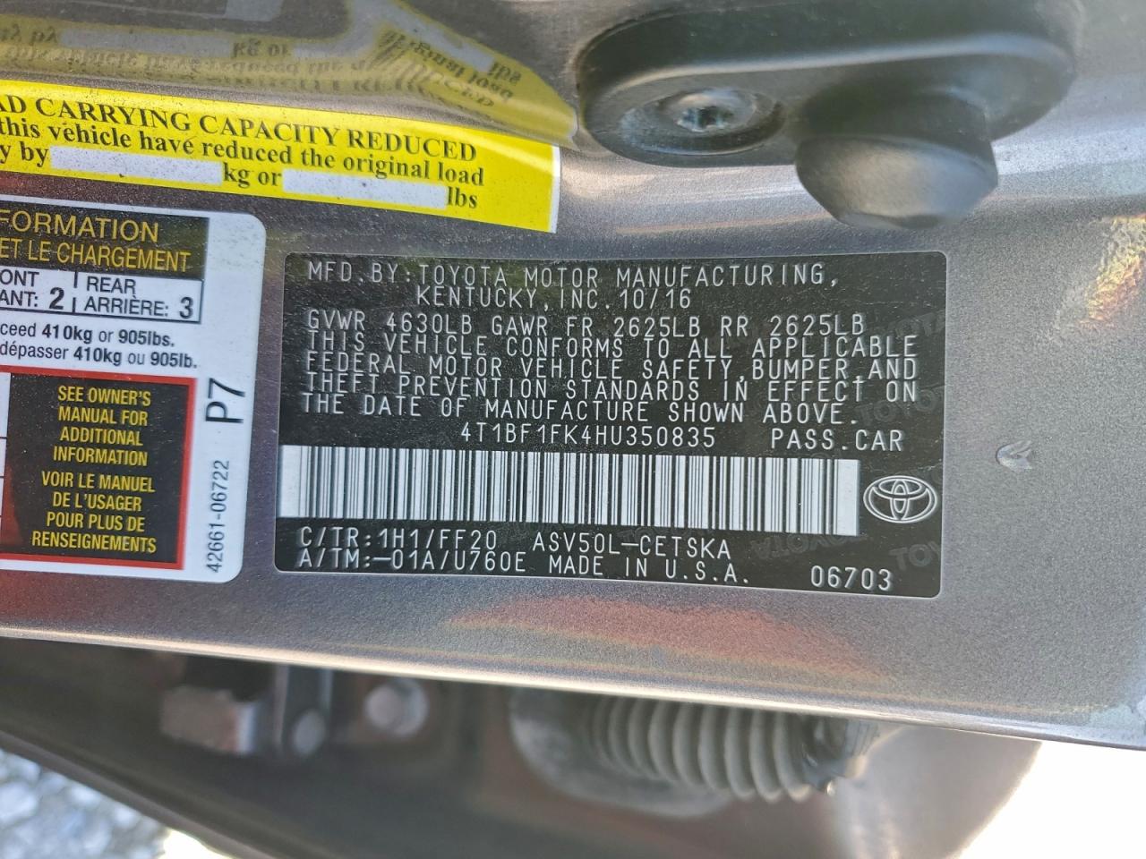 2017 TOYOTA CAMRY LE photo 12
