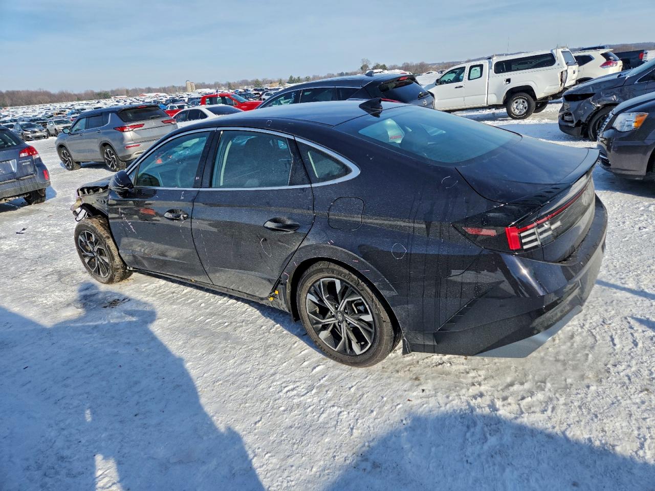 2024 HYUNDAI SONATA SEL photo 2