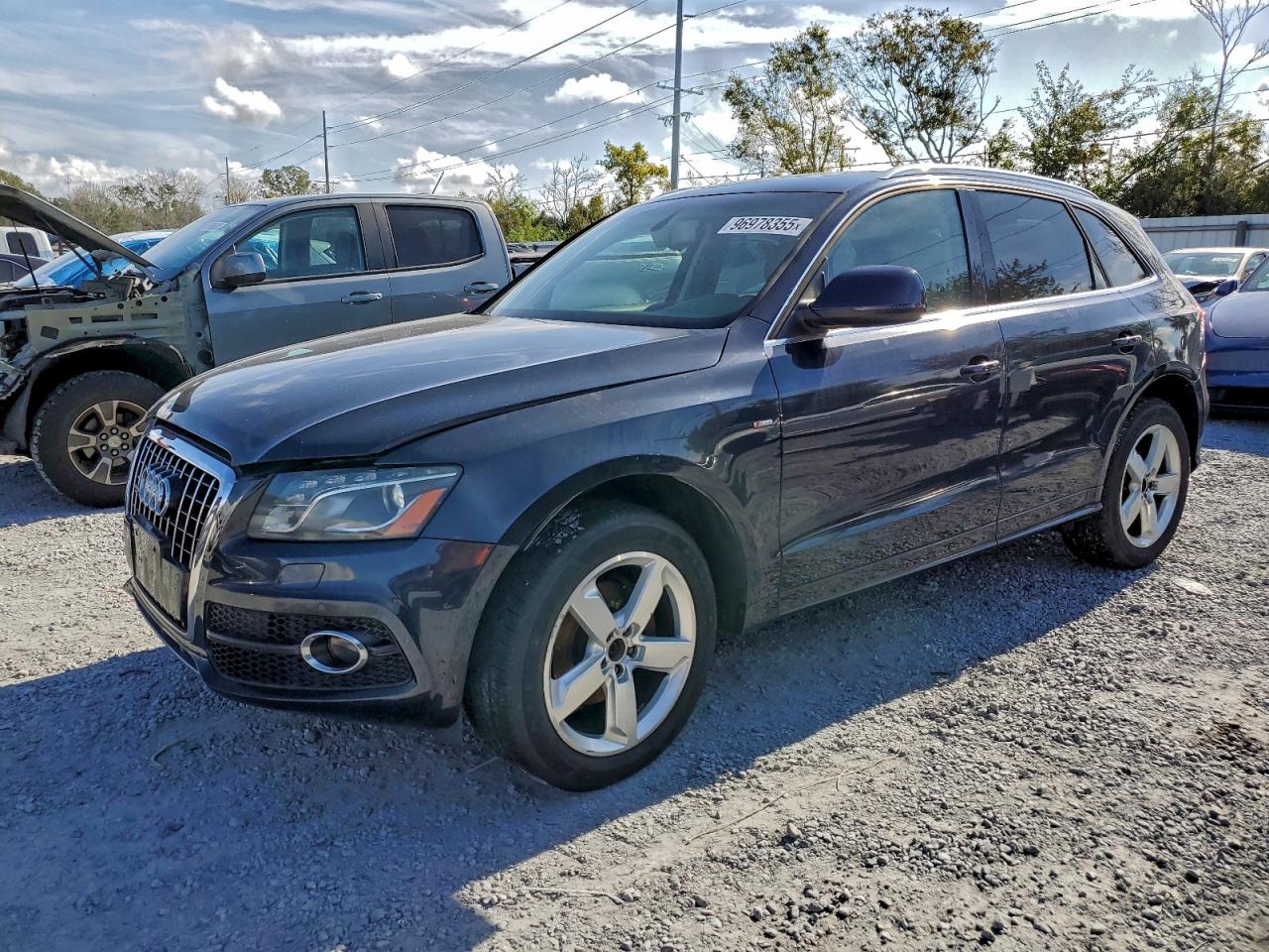 2012 AUDI Q5