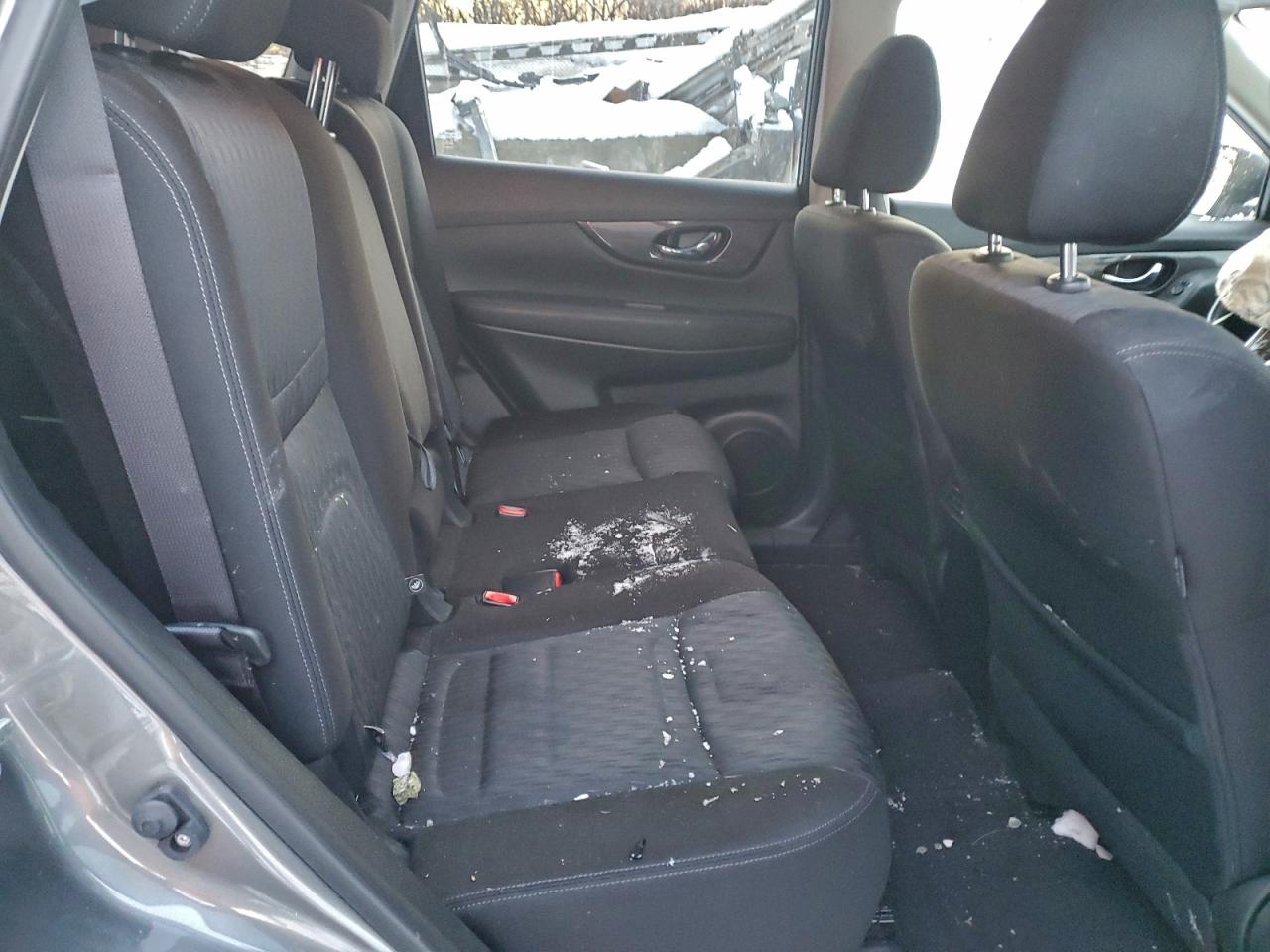 2019 NISSAN ROGUE S photo 21