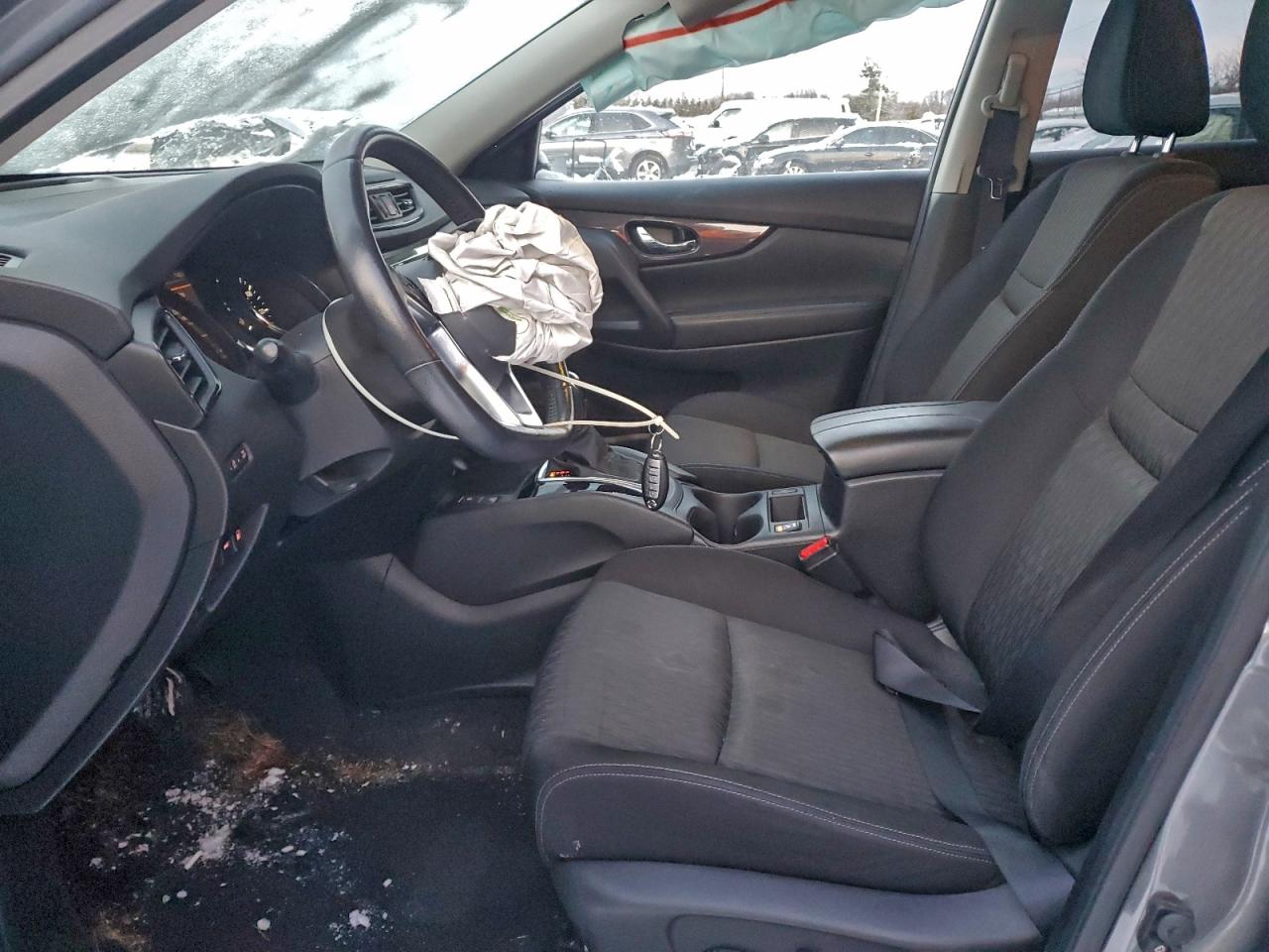 2019 NISSAN ROGUE S photo 13