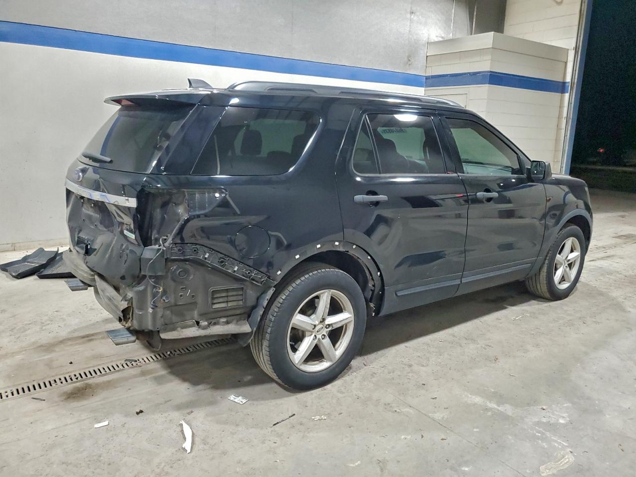 2018 FORD EXPLORER photo 5